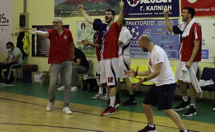 Παπαδόπουλος: «Αφιερώνουμε τη νίκη στον Σταμπουλή» (VIDEOS)